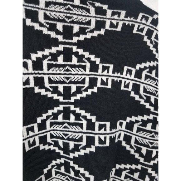 Allegra Women's Sz. 2X Black & White Aztec Long Sleeve Open Front Cardigan - Picture 8 of 8